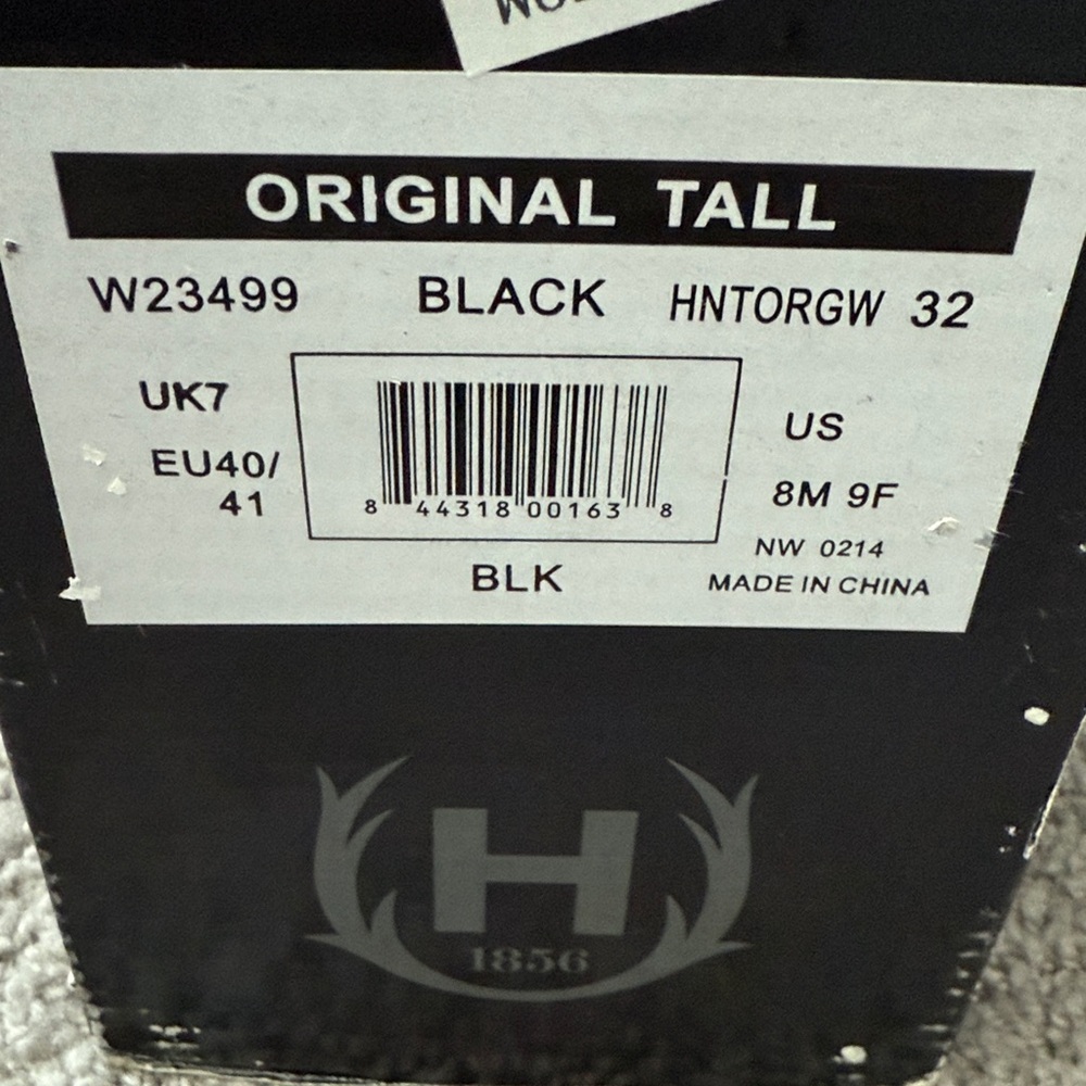 Hunter Original Tall Black Boots - Picture 12 of 12